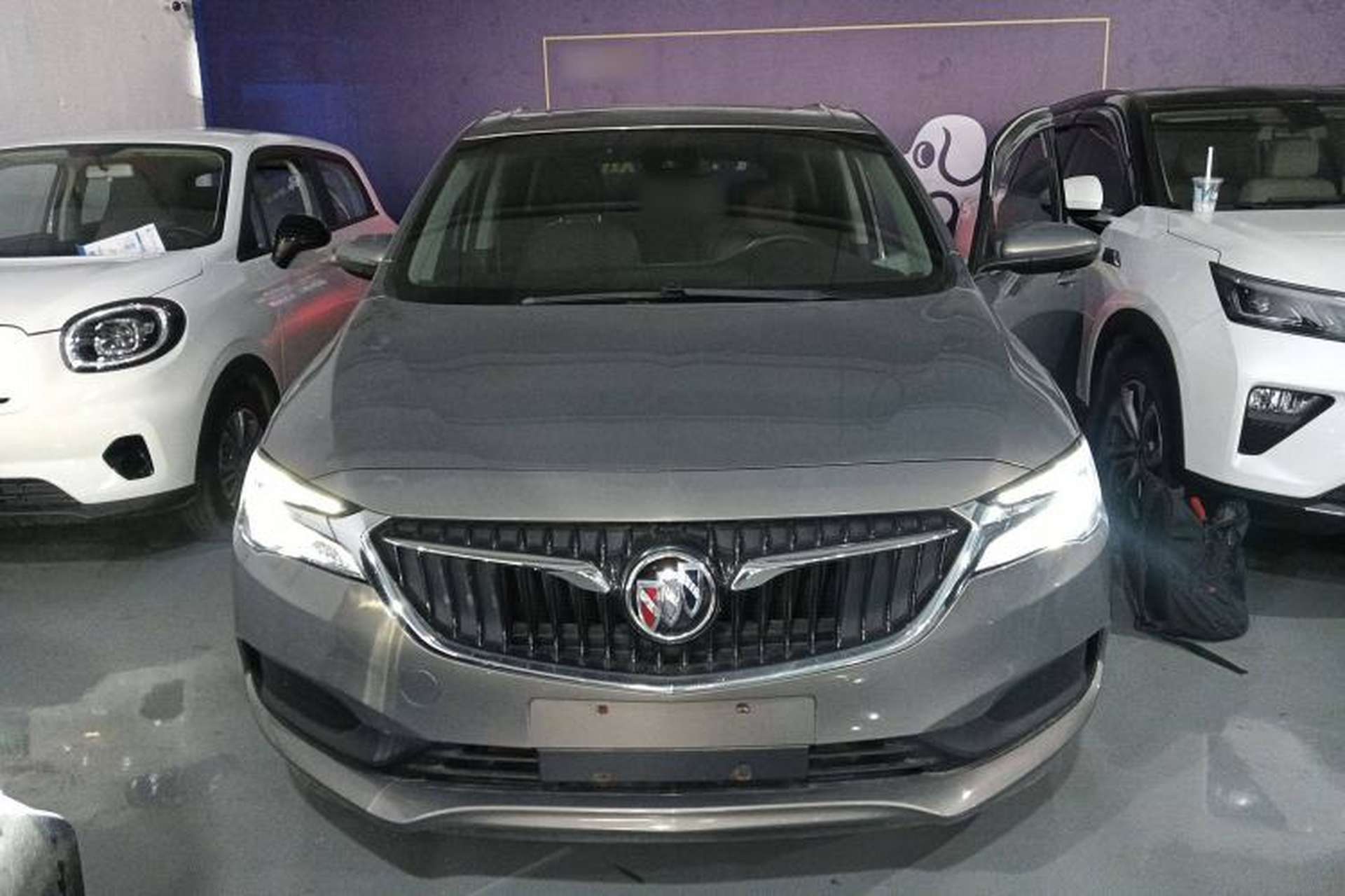 Used Buick GL6 2019 18T 6-Seater Connected Luxury Version China VI Standard Exterior 1