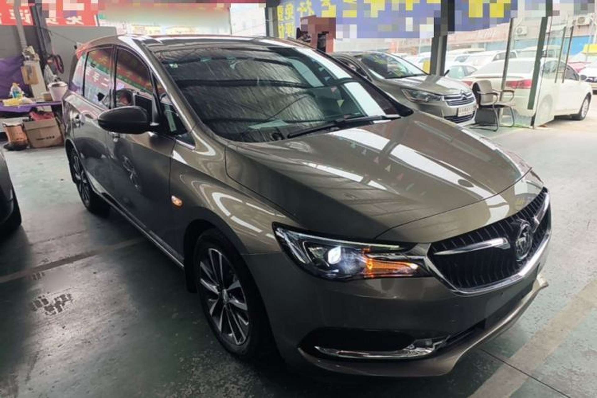 Used Buick GL6 2019 18T 6-Seater Connected Luxury Version China VI Standard Exterior 1