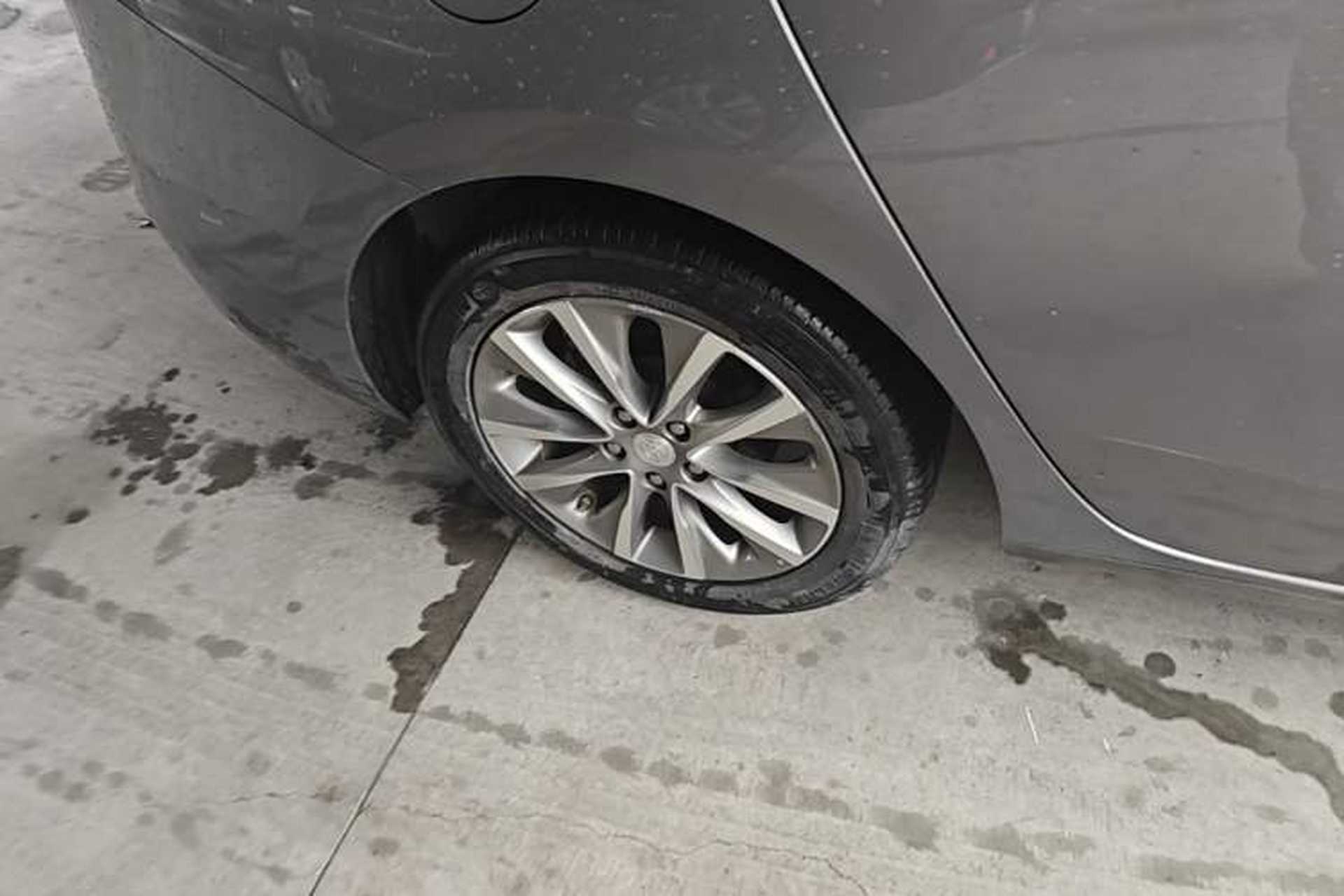 Used Buick GL6 2019 18T 6-Seater Connected Luxury Version China VI Standard Exterior 5