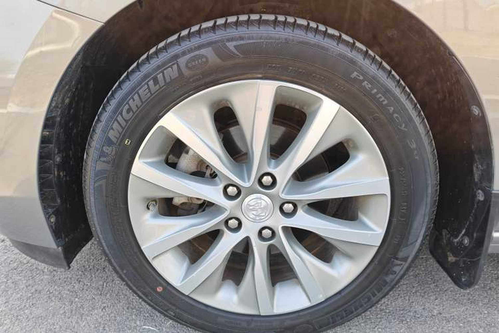 Used Buick GL6 2019 18T 6-Seater Connected Luxury Version China VI Standard Exterior 6
