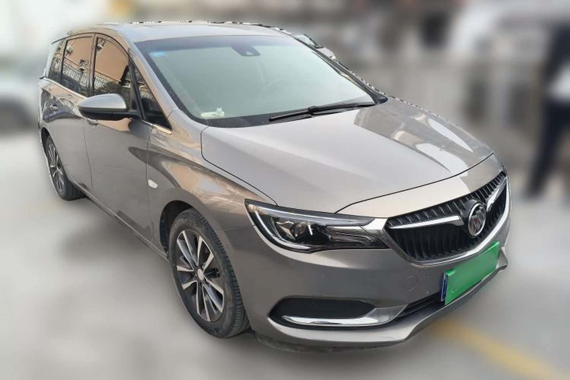 Used Buick GL6 2019 18T 6-Seater Connected Luxury Version China VI Standard Front Right 45 Deg