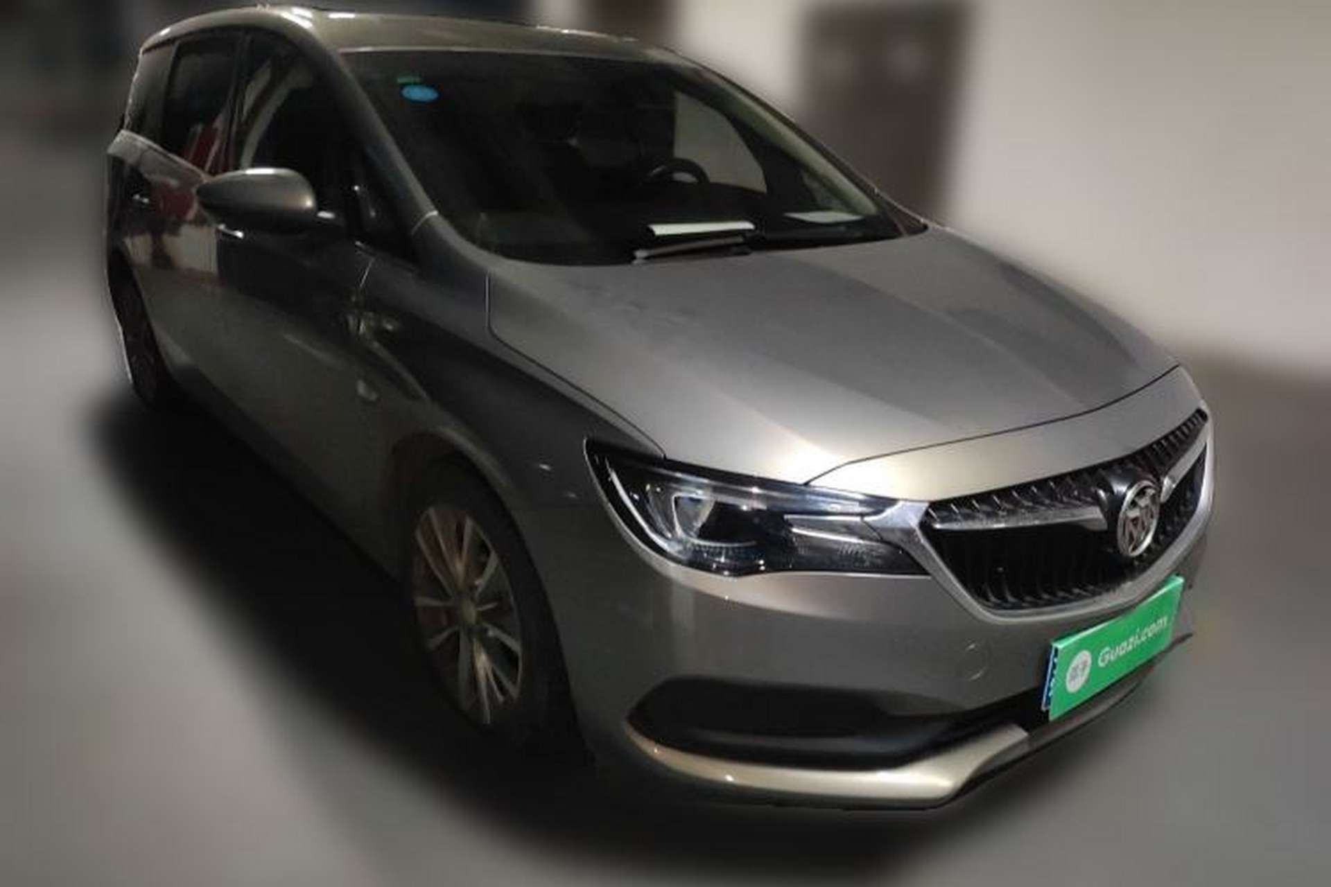 Used Buick GL6 2019 18T 6-Seater Connected Luxury Version China VI Standard Front Right 45 Deg