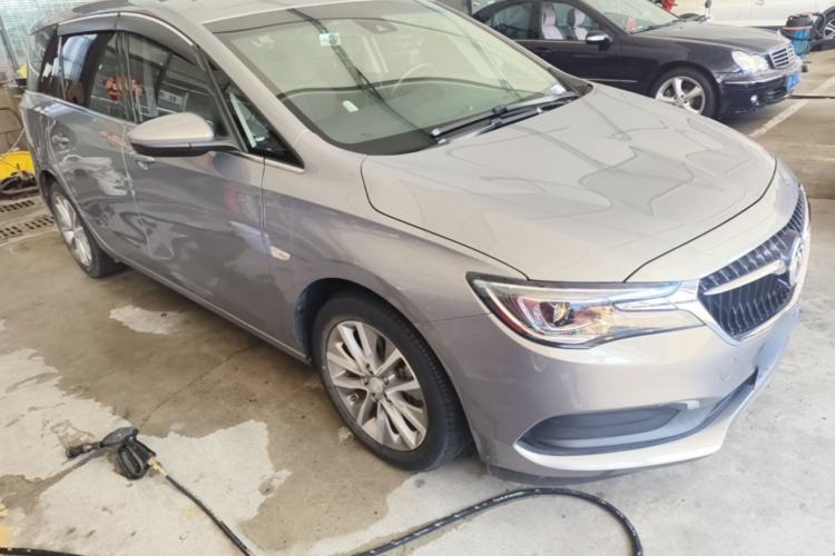 Used Buick GL6 2019 18T 6-Seater Connected Luxury Version China VI Standard Front Right 45 Deg