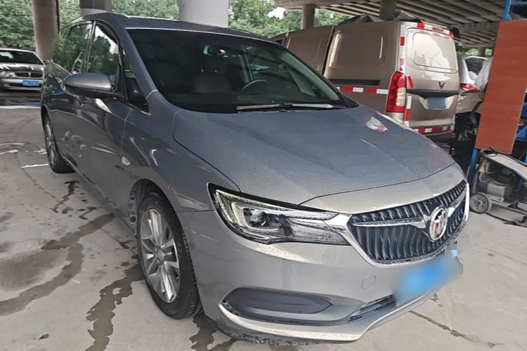 Used Buick GL6 2019 18T 6-Seater Connected Luxury Version China VI Standard Front Right 45 Deg
