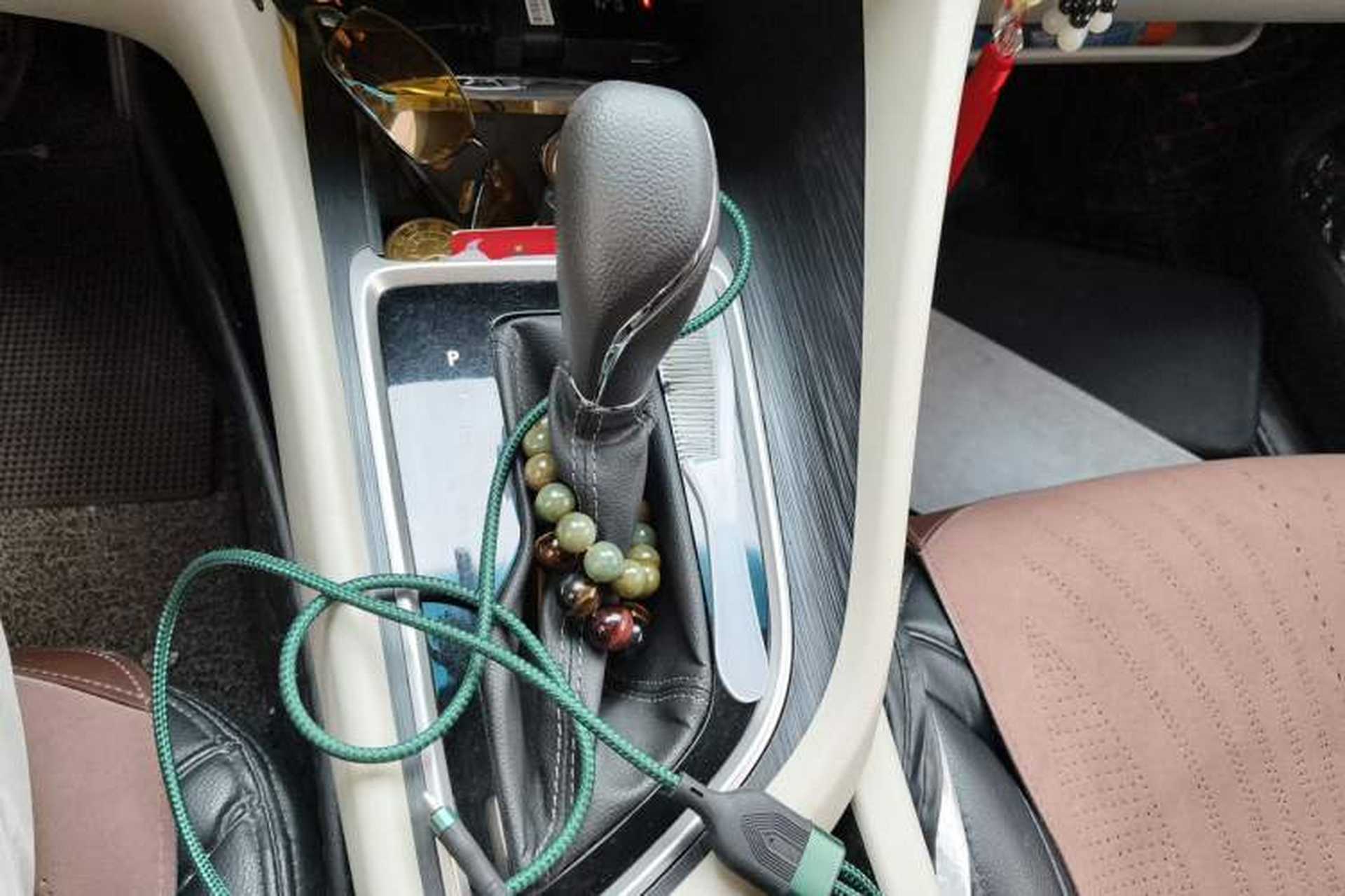 Used Buick GL6 2019 18T 6-Seater Elite Version China VI Standard Gear Lever