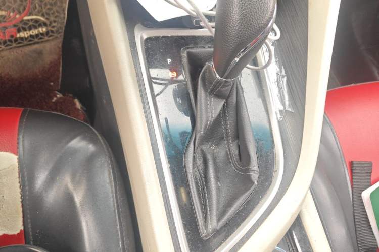 Used Buick GL6 2019 18T 6-Seater Elite Version China V Standard Gear Lever