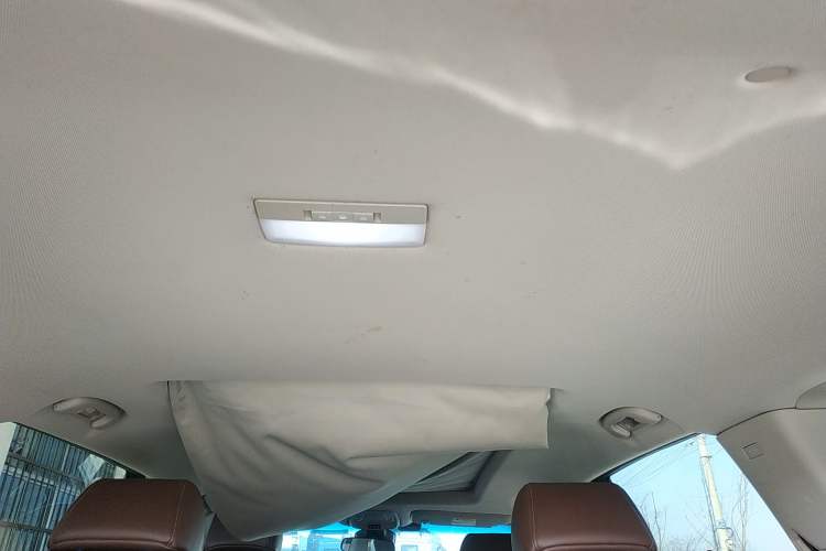 Used Buick GL6 2019 18T 6-Seater Connected Luxury Version China VI Standard Headliner