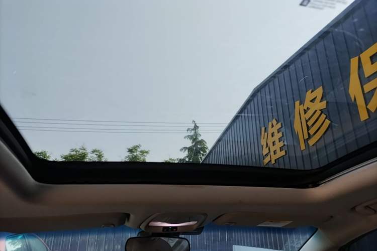Used Buick GL6 2019 18T 6-Seater Connected Luxury Version China VI Standard Headliner