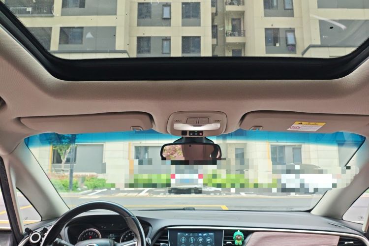 Used Buick GL6 2019 18T 6-Seater Connected Luxury Version China VI Standard Headliner