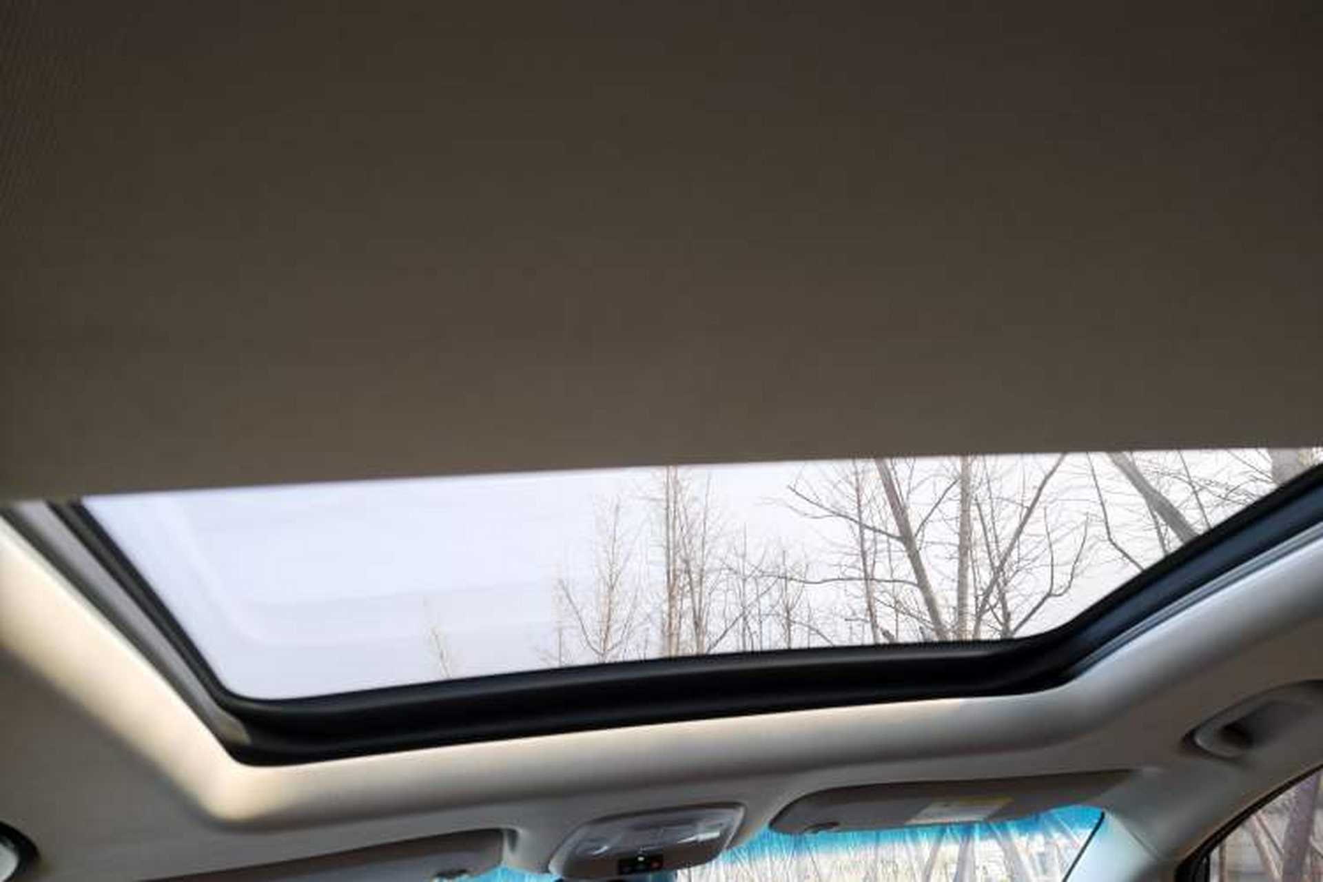 Used Buick GL6 2019 18T 6-Seater Connected Luxury Version China VI Standard Headliner