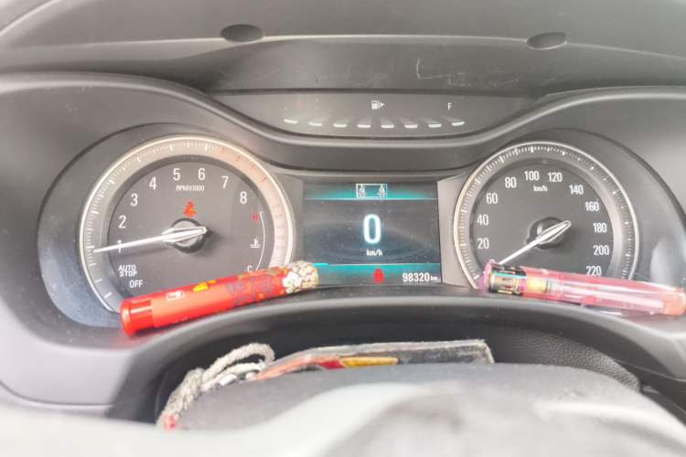 Used Buick GL6 2019 18T 6-Seater Connected Luxury Version China VI Standard Instrument Cluster