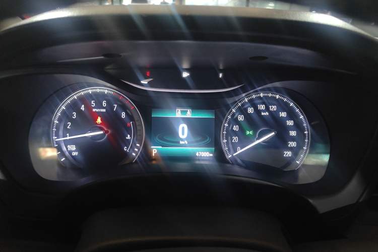 Used Buick GL6 2019 18T 6-Seater Connected Luxury Version China VI Standard Instrument Cluster
