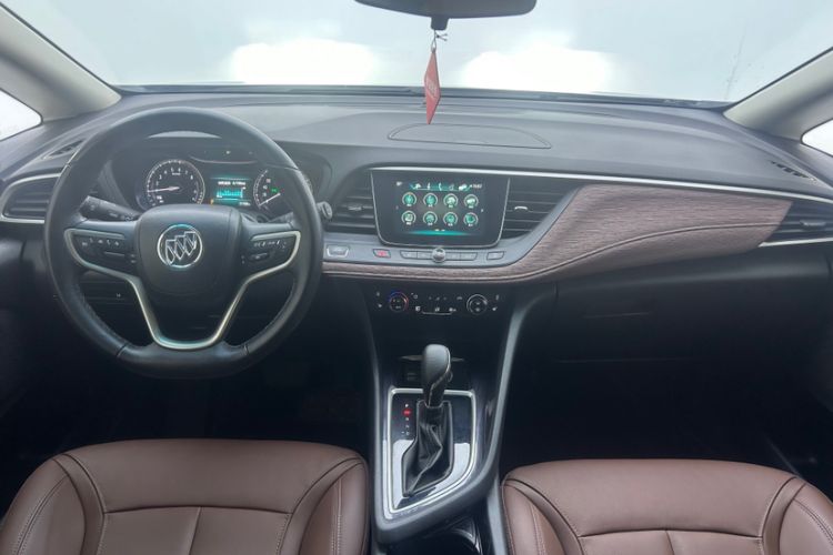 Used Buick GL6 2019 18T 6-Seater Connected Luxury Version China VI Standard Interior 1
