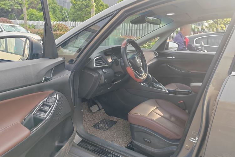 Used Buick GL6 2019 18T 6-Seater Connected Luxury Version China VI Standard Interior 10