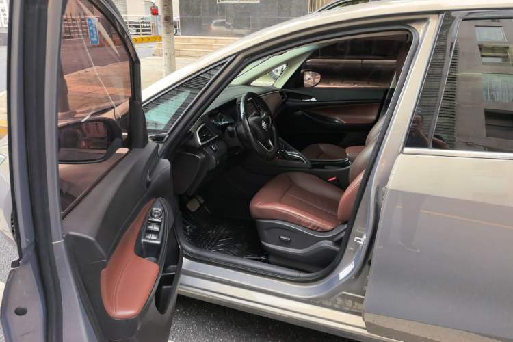 Used Buick GL6 2019 18T 6-Seater Connected Luxury Version China V Standard Interior 2