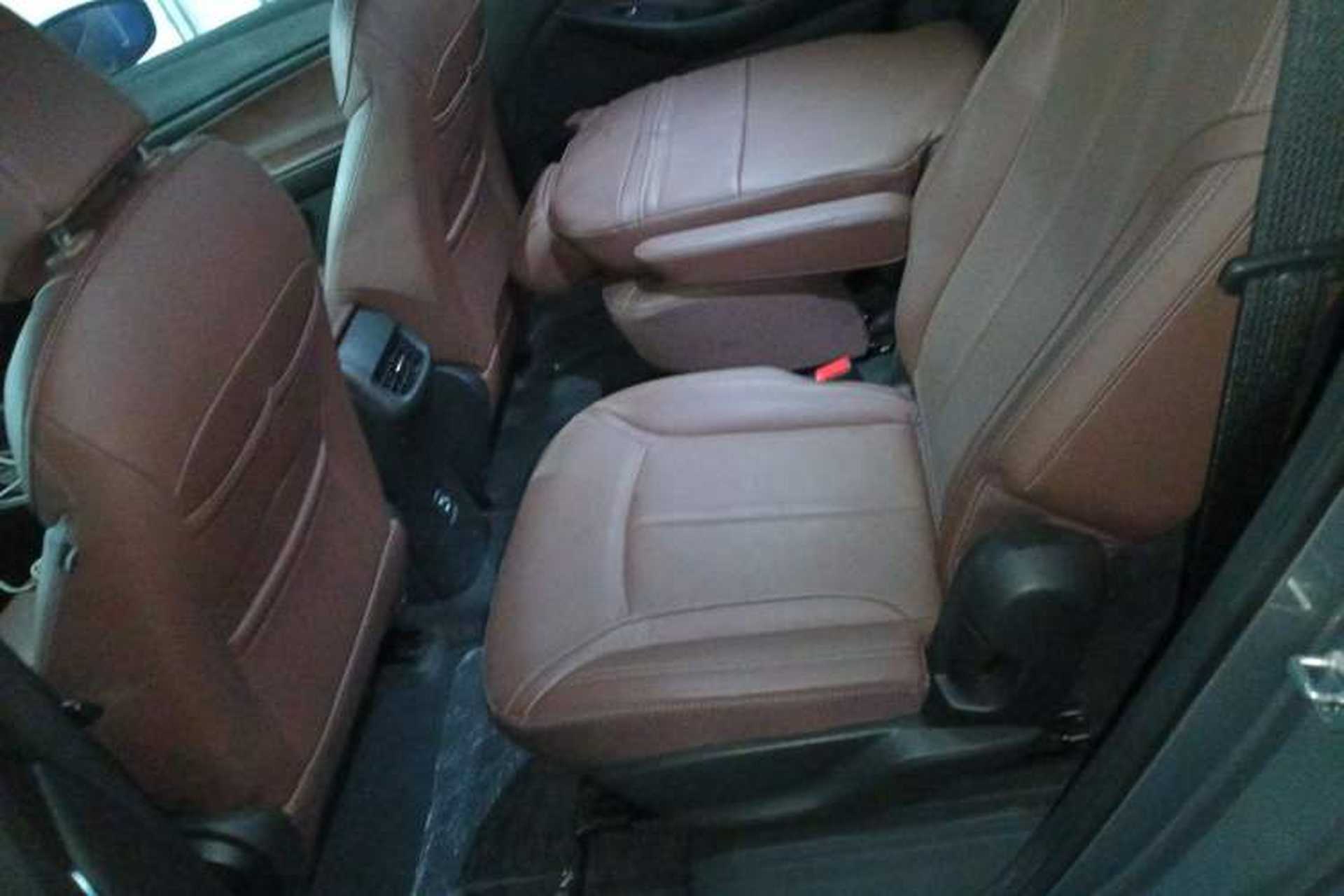 Used Buick GL6 2019 18T 6-Seater Connected Luxury Version China VI Standard Interior 4