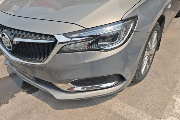 Used Buick GL6 2019 18T 6-Seater Connected Luxury Version China VI Standard Left Front Headlight