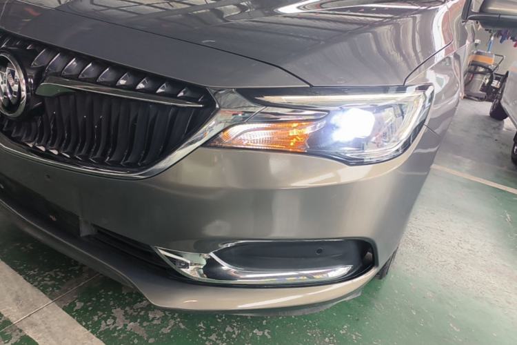 Used Buick GL6 2019 18T 6-Seater Connected Luxury Version China VI Standard Left Front Headlight