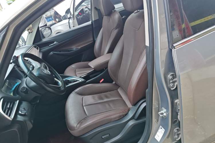 Used Buick GL6 2019 18T 6-Seater Connected Luxury Version China VI Standard Left Front Seat