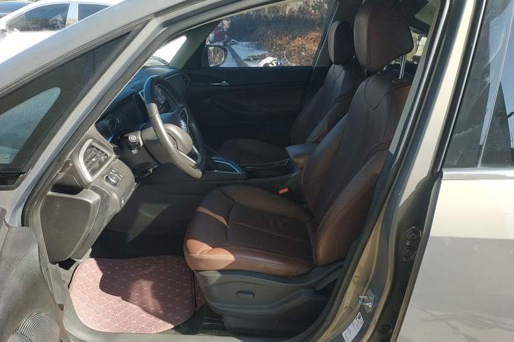 Used Buick GL6 2019 18T 6-Seater Connected Luxury Version China VI Standard Left Front Seat