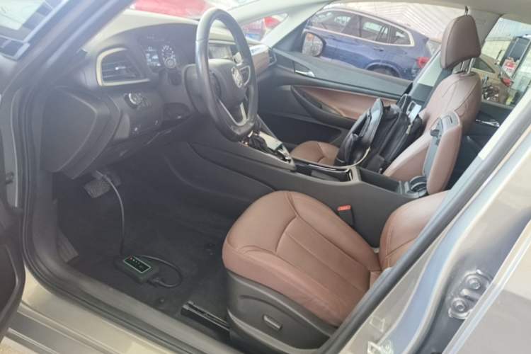 Used Buick GL6 2019 18T 6-Seater Connected Luxury Version China VI Standard Left Front Seat