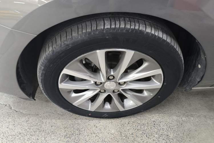 Used Buick GL6 2019 18T 6-Seater Connected Luxury Version China VI Standard Left Front Wheel Hub