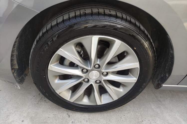 Used Buick GL6 2019 18T 6-Seater Connected Luxury Version China VI Standard Left Front Wheel Hub