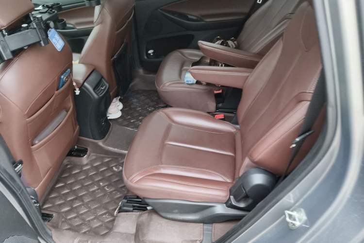 Used Buick GL6 2019 18T 6-Seater Connected Luxury Version China V Standard Left Rear Seat