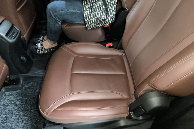 Used Buick GL6 2019 18T 6-Seater Connected Luxury Version China V Standard Left Rear Seat