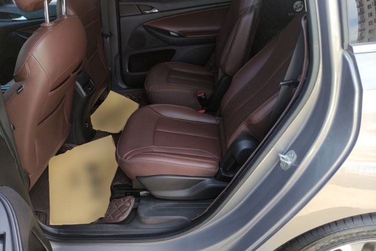 Used Buick GL6 2019 18T 6-Seater Connected Luxury Version China VI Standard Left Rear Seat