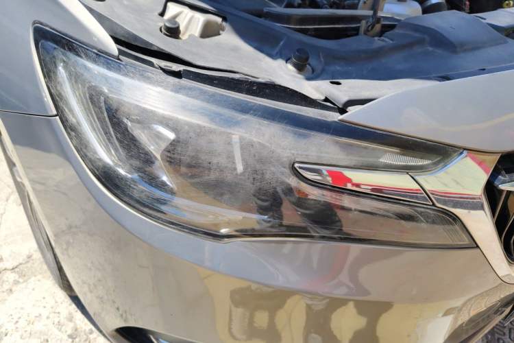 Used Buick GL6 2019 18T 6-Seater Connected Luxury Version China VI Standard Right Front Headlight