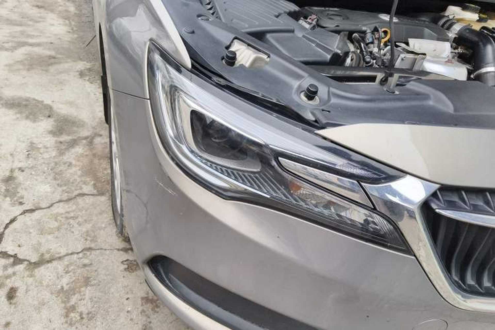 Used Buick GL6 2019 18T 6-Seater Elite Version China VI Standard Right Front Headlight