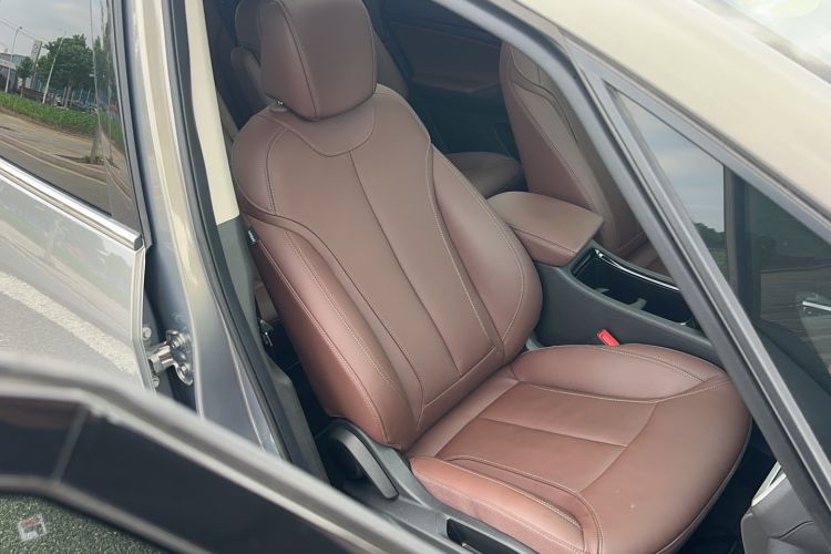 Used Buick GL6 2019 18T 6-Seater Connected Luxury Version China V Standard Right Front Seat