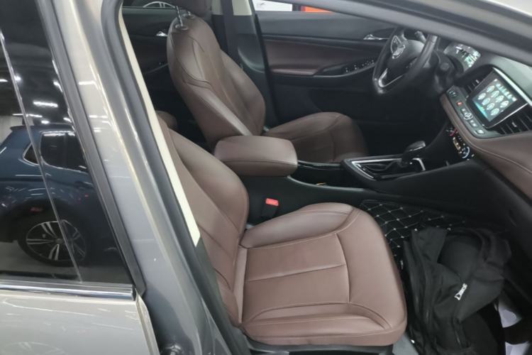 Used Buick GL6 2019 18T 6-Seater Connected Luxury Version China VI Standard Right Front Seat
