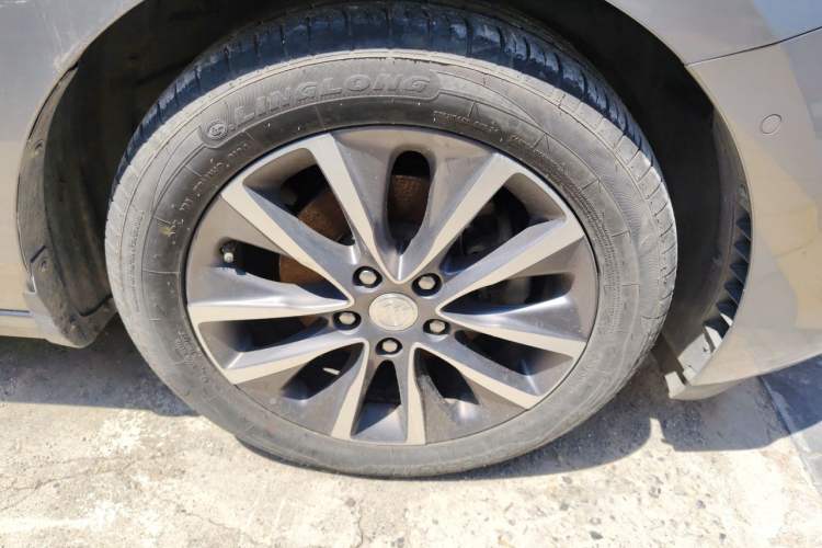 Used Buick GL6 2019 18T 6-Seater Connected Luxury Version China VI Standard Right Front Wheel Hub