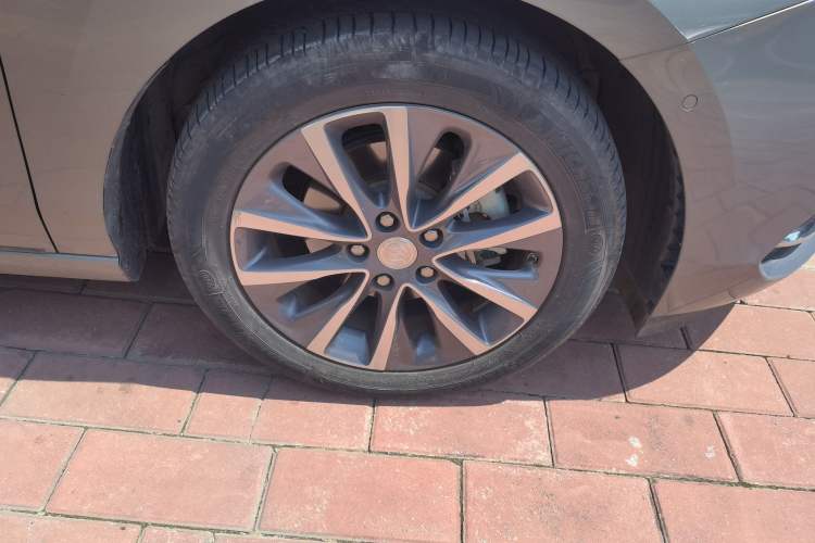 Used Buick GL6 2019 18T 6-Seater Connected Luxury Version China V Standard Right Front Wheel Hub