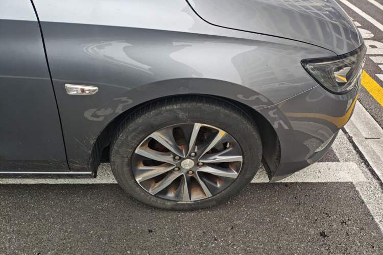 Used Buick GL6 2019 18T 6-Seater Connected Luxury Version China VI Standard Right Front Wheel Hub