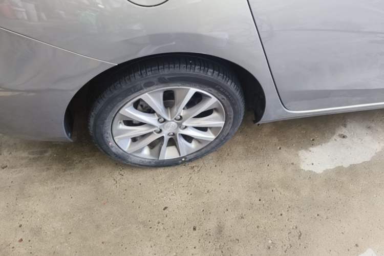 Used Buick GL6 2019 18T 6-Seater Connected Luxury Version China VI Standard Right Rear Wheel Hub