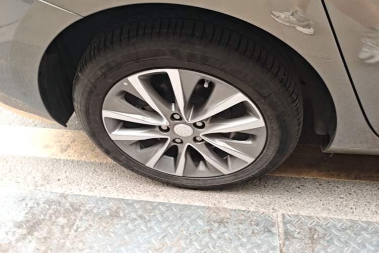 Used Buick GL6 2019 18T 6-Seater Connected Luxury Version China VI Standard Right Rear Wheel Hub
