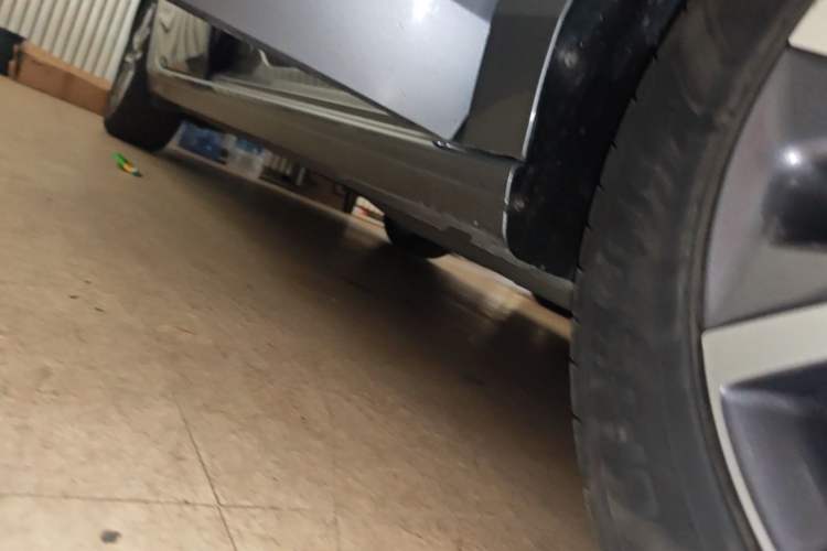 Used Buick GL6 2019 18T 6-Seater Connected Luxury Version China VI Standard Right Side Sill
