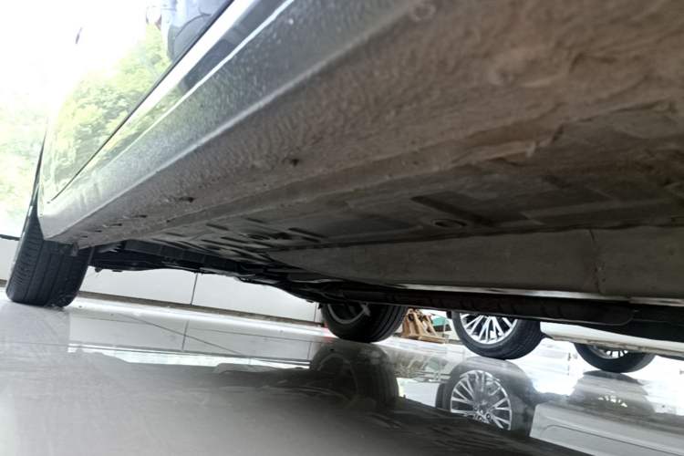 Used Buick GL6 2019 18T 6-Seater Connected Luxury Version China V Standard Right Side Sill