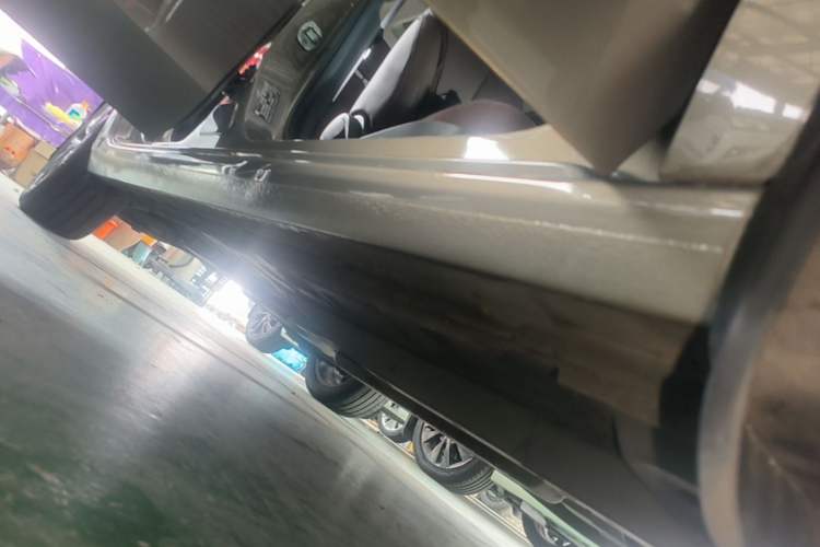 Used Buick GL6 2019 18T 6-Seater Connected Luxury Version China VI Standard Right Side Sill