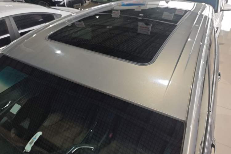 Used Buick GL6 2019 18T 6-Seater Connected Luxury Version China VI Standard Roof