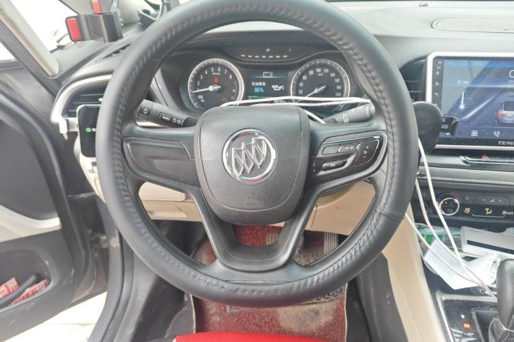 Used Buick GL6 2019 18T 6-Seater Elite Version China V Standard Steering Wheel