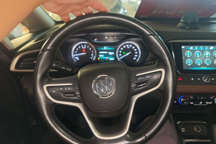 Used Buick GL6 2019 18T 6-Seater Connected Luxury Version China VI Standard Steering Wheel