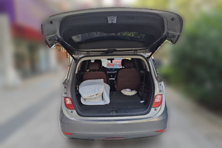 Used Buick GL6 2019 18T 6-Seater Connected Luxury Version China VI Standard Trunk