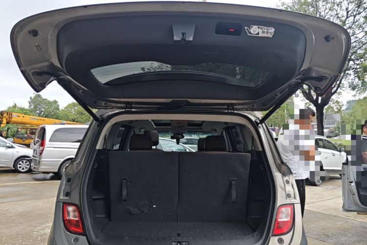Used Buick GL6 2019 18T 6-Seater Connected Luxury Version China VI Standard Trunk