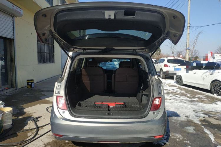 Used Buick GL6 2019 18T 6-Seater Connected Luxury Version China VI Standard Trunk