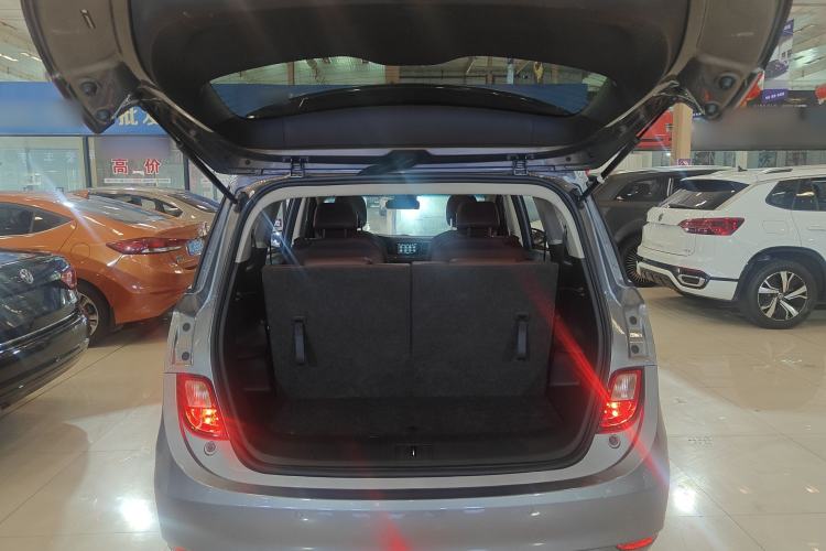 Used Buick GL6 2019 18T 6-Seater Connected Luxury Version China VI Standard Trunk