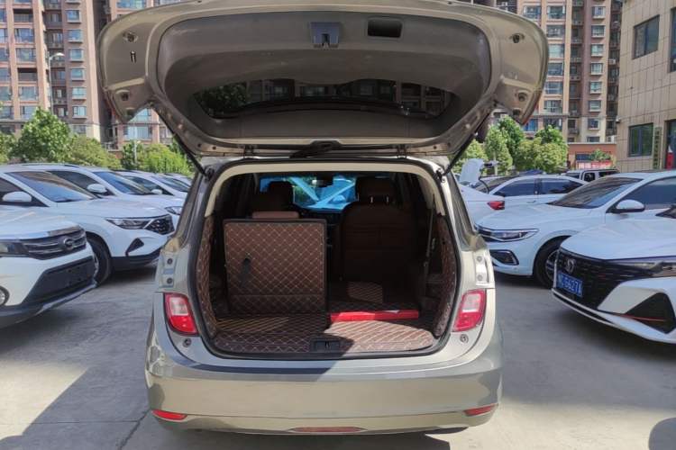 Used Buick GL6 2019 18T 6-Seater Connected Luxury Version China VI Standard Trunk